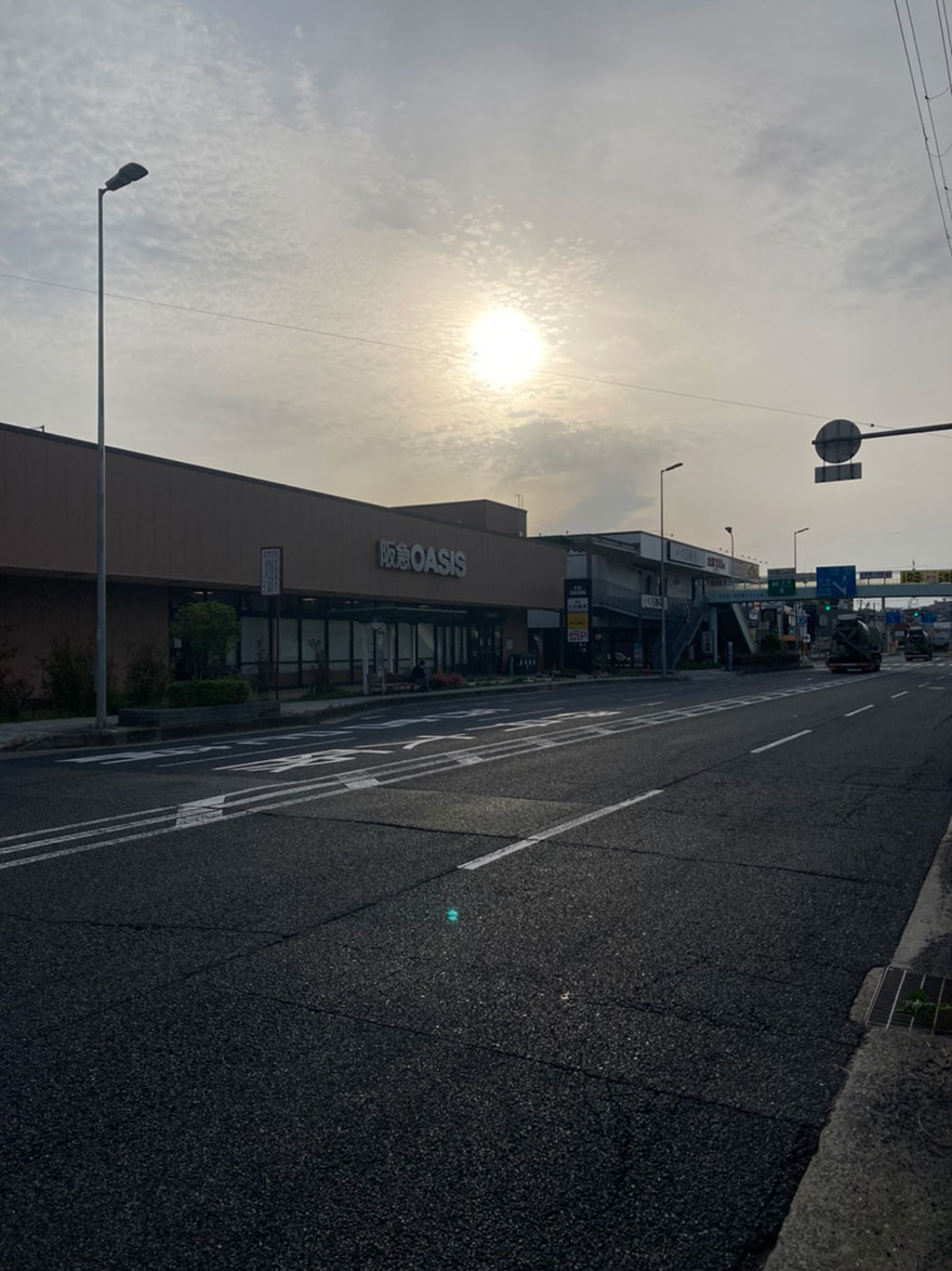 バスの乗車時間は約5分です。
